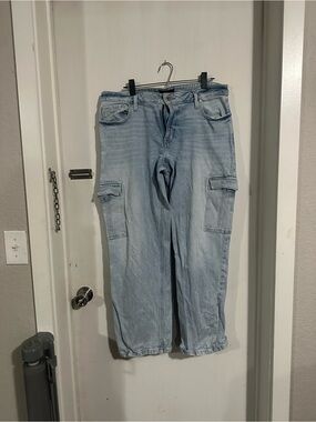 edgely Light Blue Relaxed Cargo Jeans
